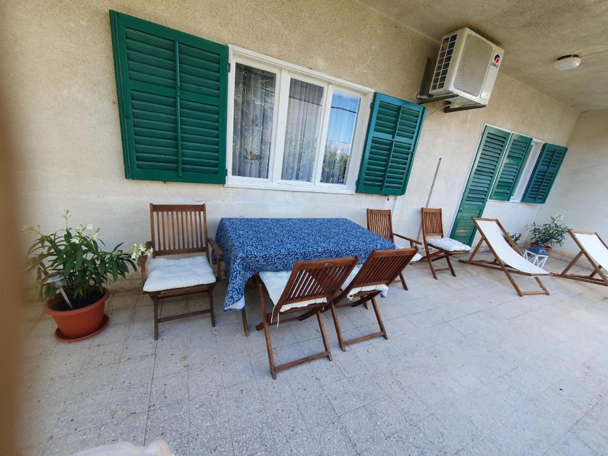 Apartment Lana Trogir Luaran gambar