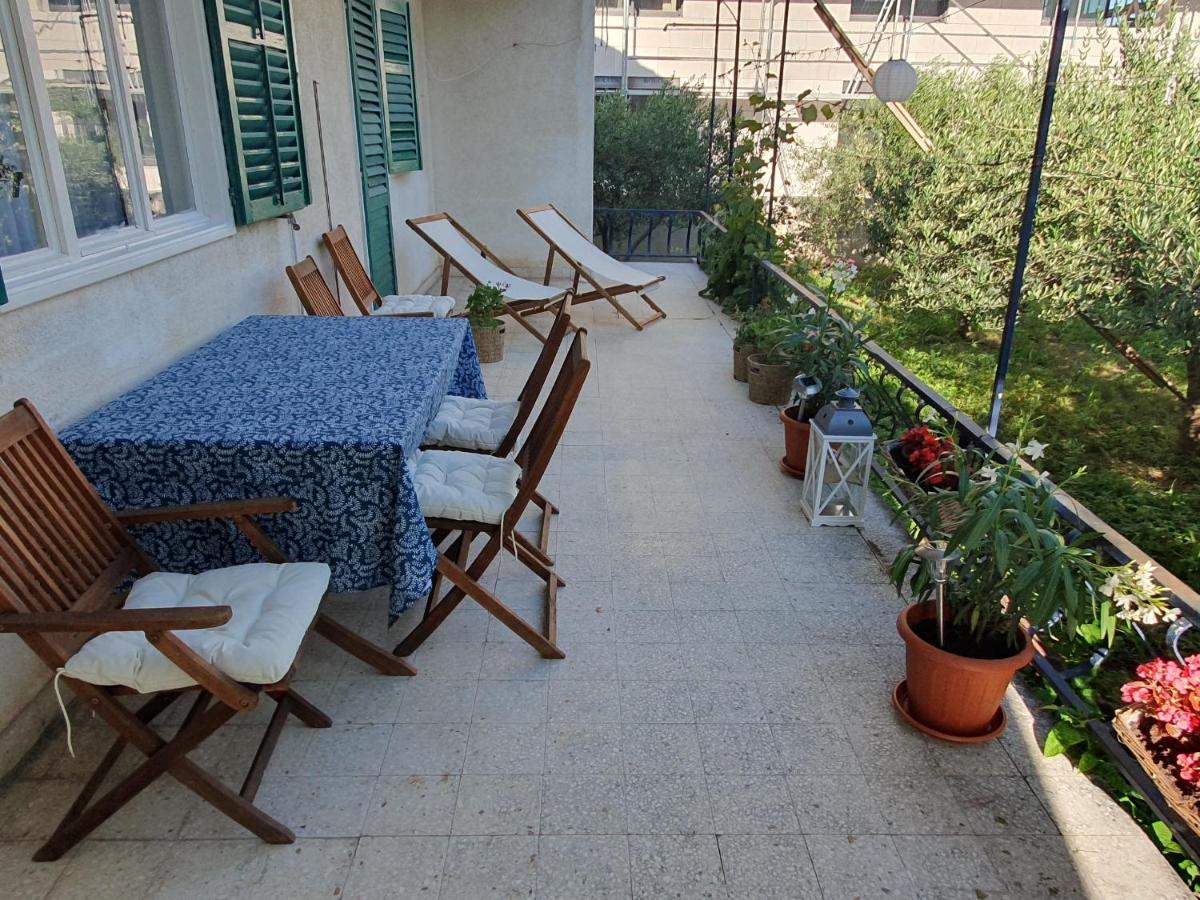 Apartment Lana Trogir Luaran gambar