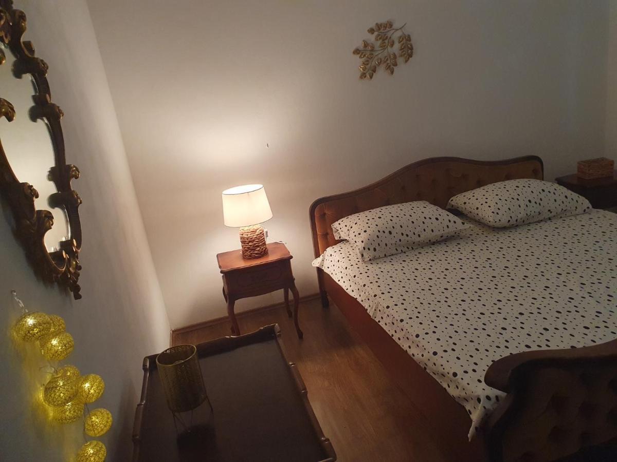 Apartment Lana Trogir Luaran gambar