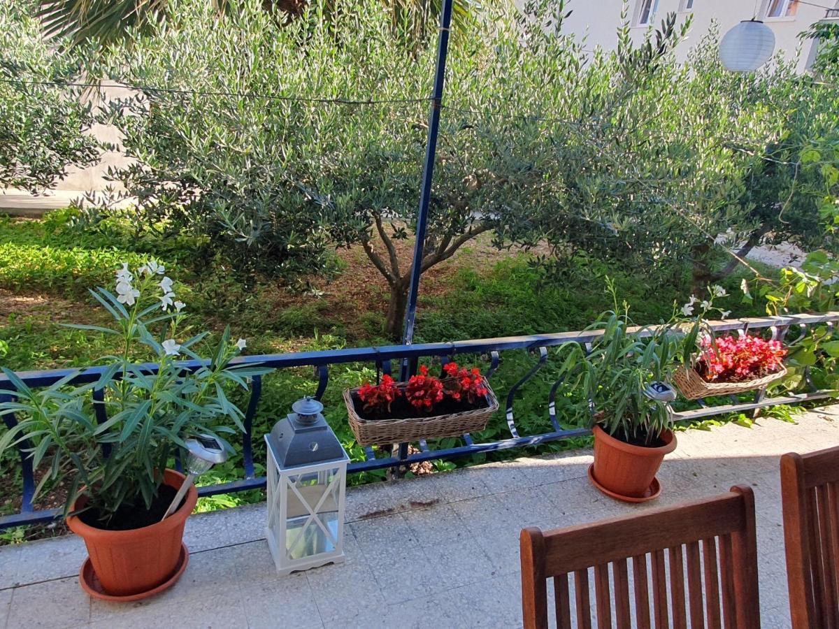 Apartment Lana Trogir Luaran gambar