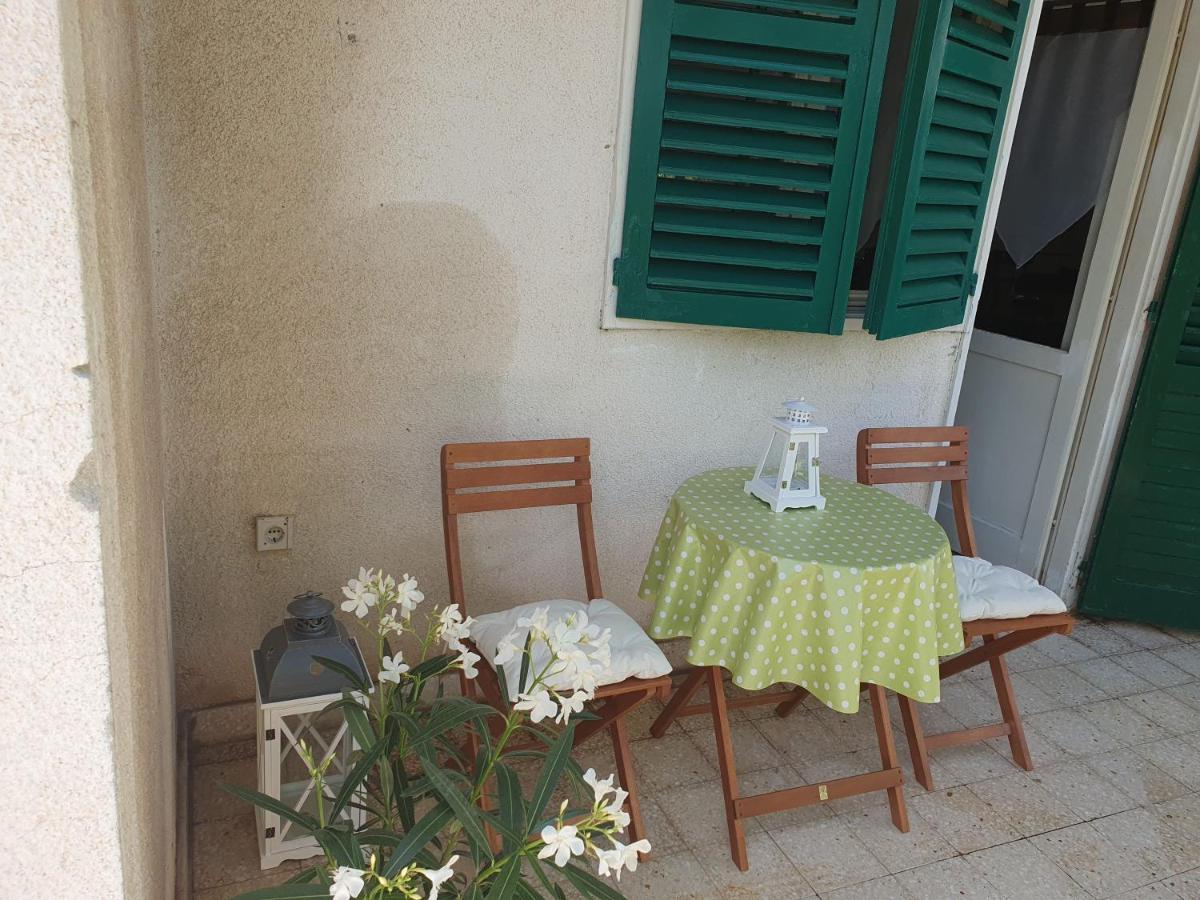 Apartment Lana Trogir Luaran gambar