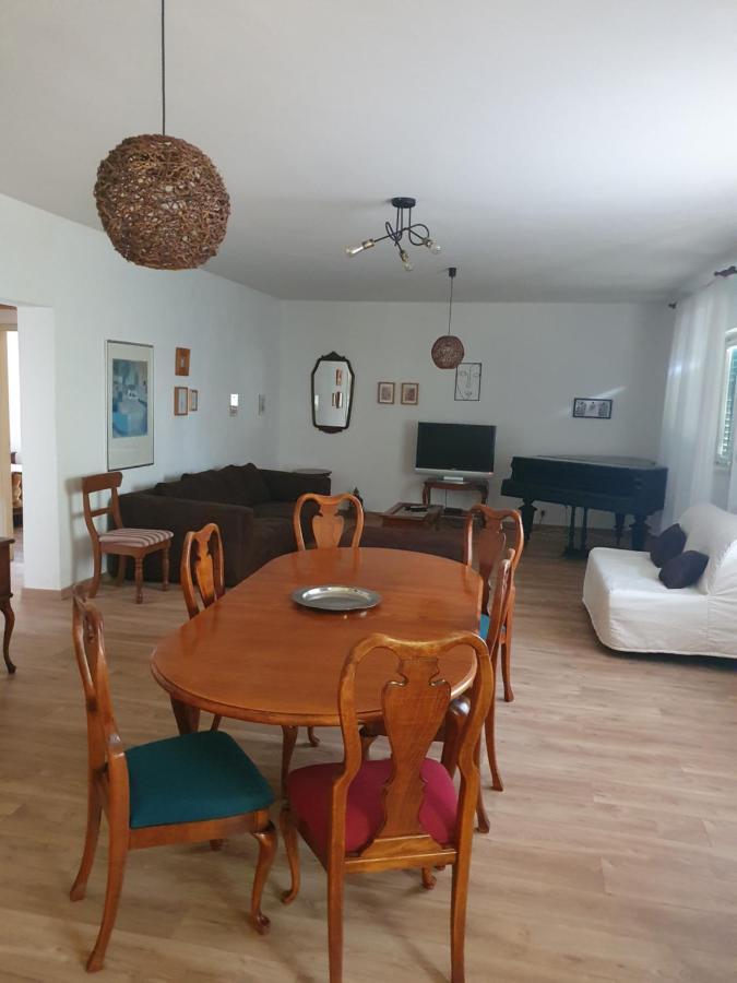 Apartment Lana Trogir Luaran gambar
