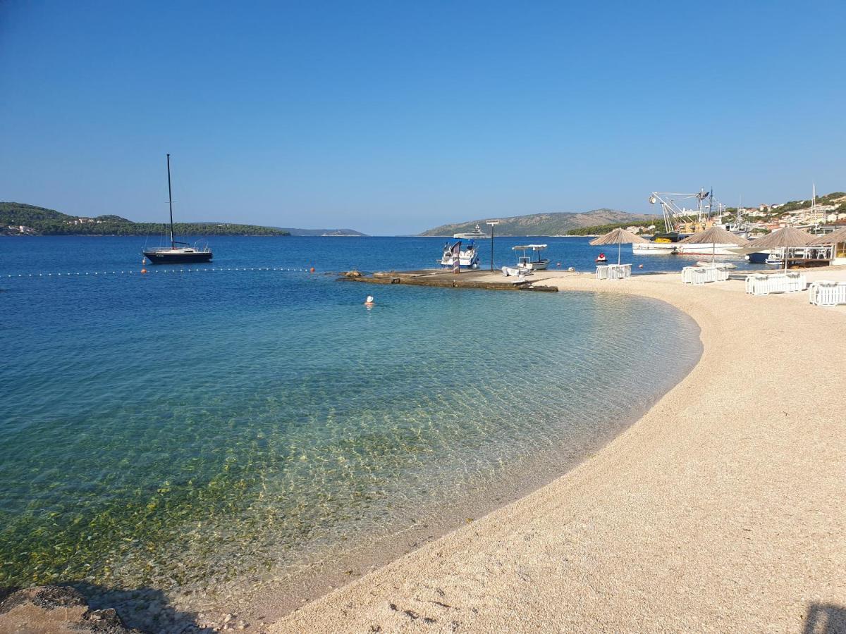 Apartment Lana Trogir Luaran gambar